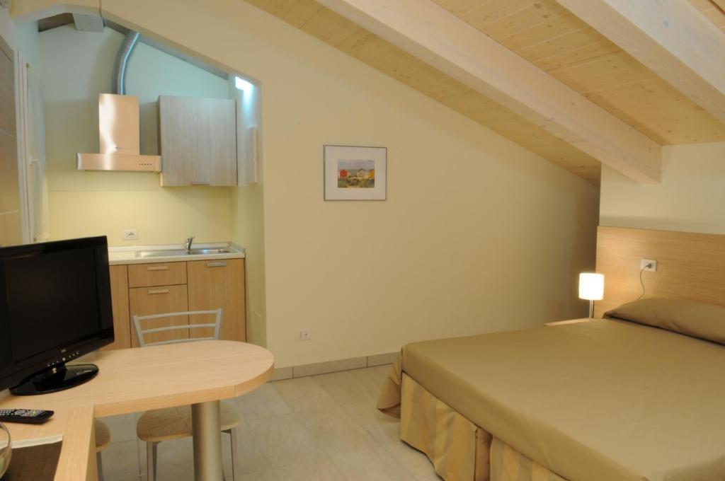 Residence Belmare Римини Стая снимка