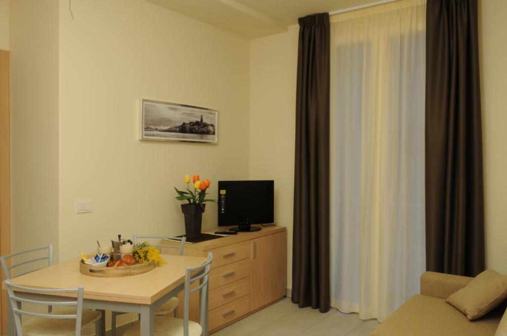 Residence Belmare Римини Стая снимка